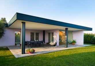 raffinata-villa-eco-sostenibile-in-legno. 