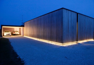 villa-di design-con-larice-e-led 