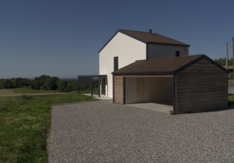 Villa in bioedilizia con copertura in larice 